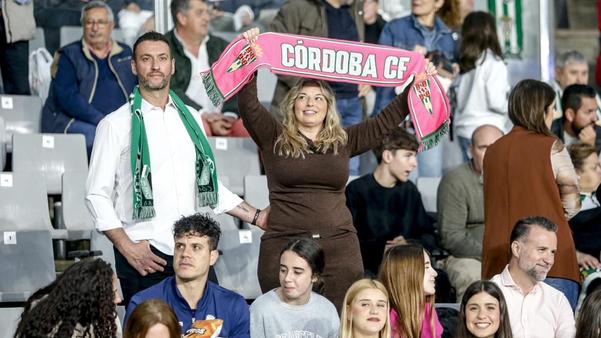 Grada Blanquiverde del Córdoba CF - Real Zaragoza