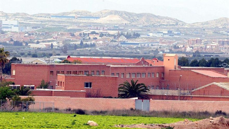 Detenido el director de Carreteras del Gobierno de Murcia por una trama de corrupción en la cárcel de Sangonera