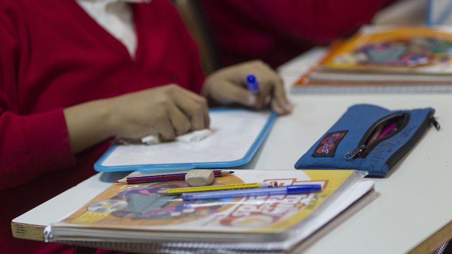 300 directores de escuela advierten a la Generalitat: "Hay riesgo de que todo el sistema educativo colapse"