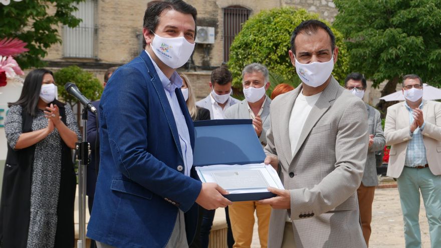 José María Bellido y Félix Romero durante la inauguración