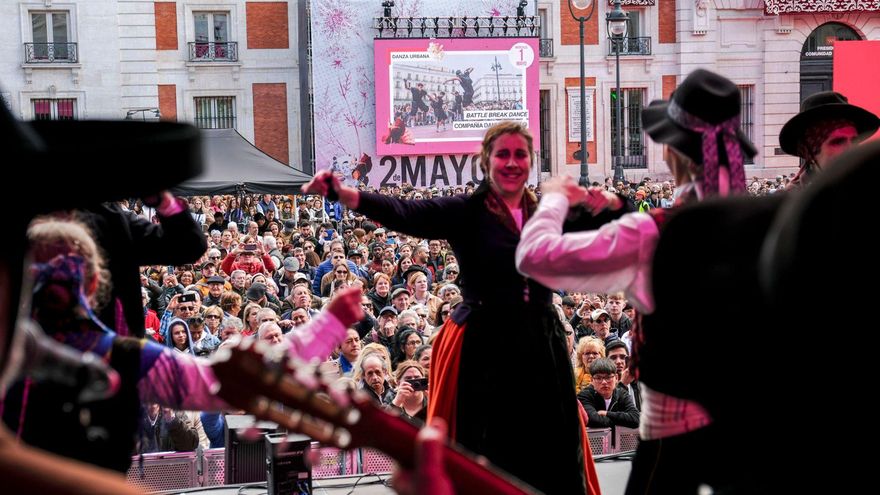 Fiestas del Dos de Mayo 2025 en Madrid: conciertos gratuitos de Camela y Carolina Durante, recreaciones históricas y folclore