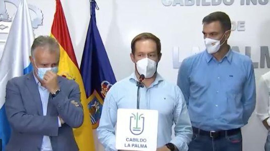 Comparecencia de Torres, Zapata y Sánchez tras la reunión del Pevolca