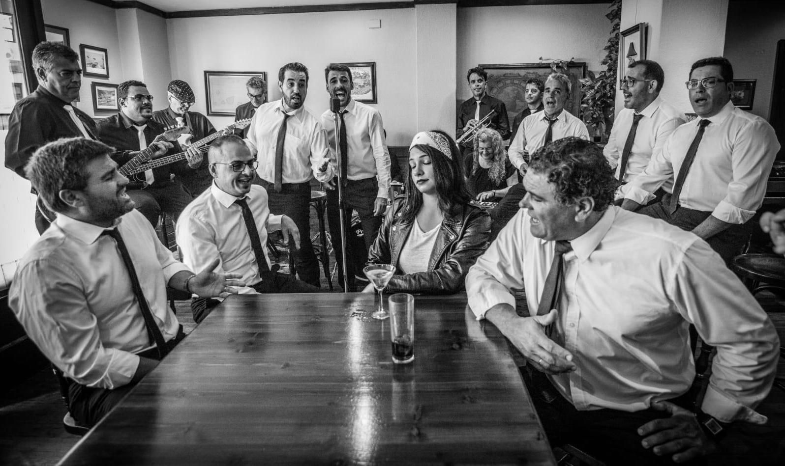 Componentes de la Parranda La Palma.