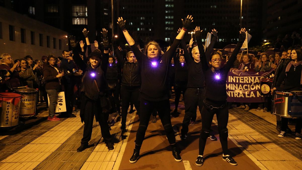 FOTOGALERÍA | Movilización feminista en Las Palmas de Gran Canaria por el 25N