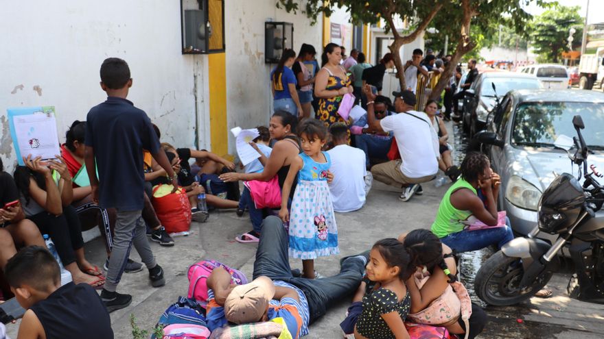 La migración irregular en México sube más de 77 % en 2023 y desborda la frontera sur