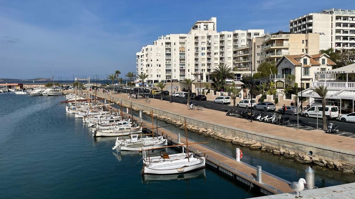 Un hotel de Ibiza cancela varios eventos en duelo por dos turistas que murieron tras caer desde sus balcones