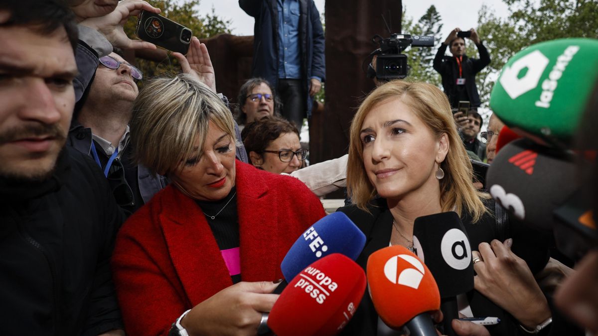 La exconsellera de Emergencias Salomé Pradas se niega a responder a las preguntas en el Congreso al estar imputada