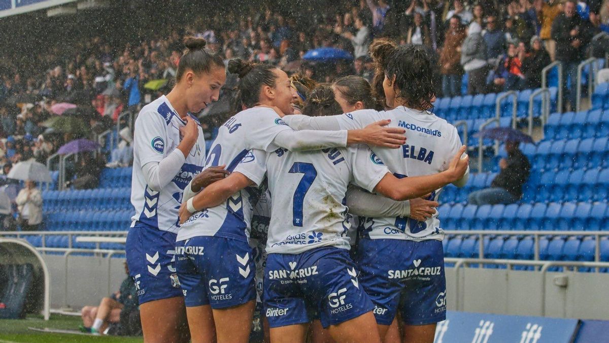 Goleada del Costa Adeje Tenerife para alcanzar la cuarta plaza