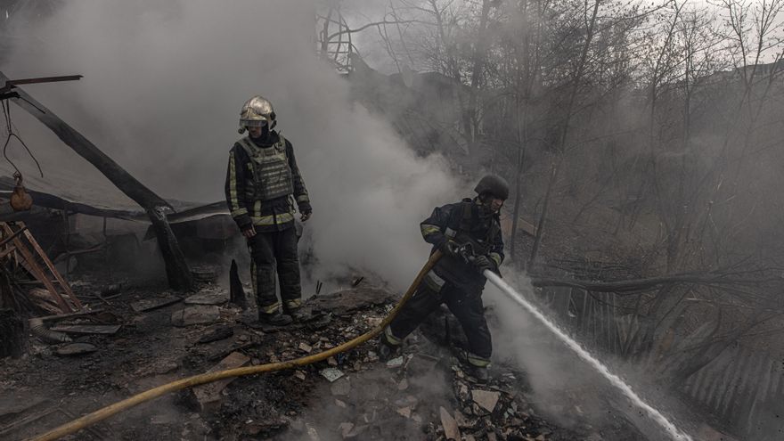 La artillería rusa destruye 132 objetivos militares ucranianos EFE/EPA/ROMAN PILIPEY