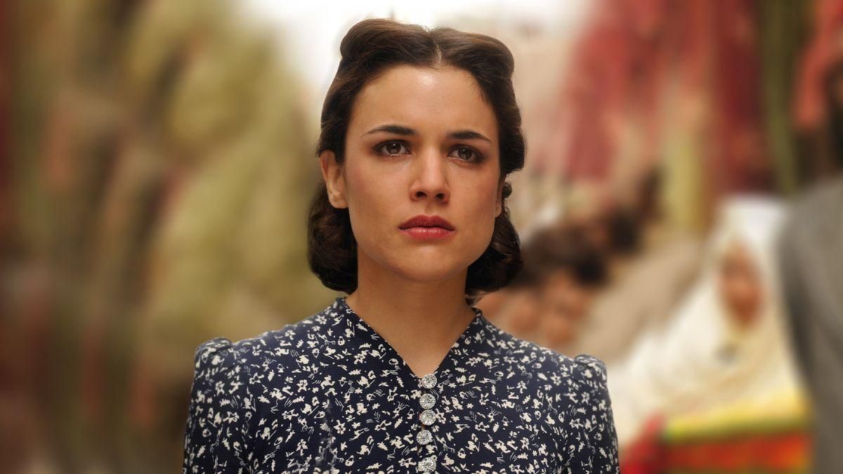 'Sira', la secuela de 'El tiempo entre costuras', lanza la primera imagen de Adriana Ugarte y completa su reparto