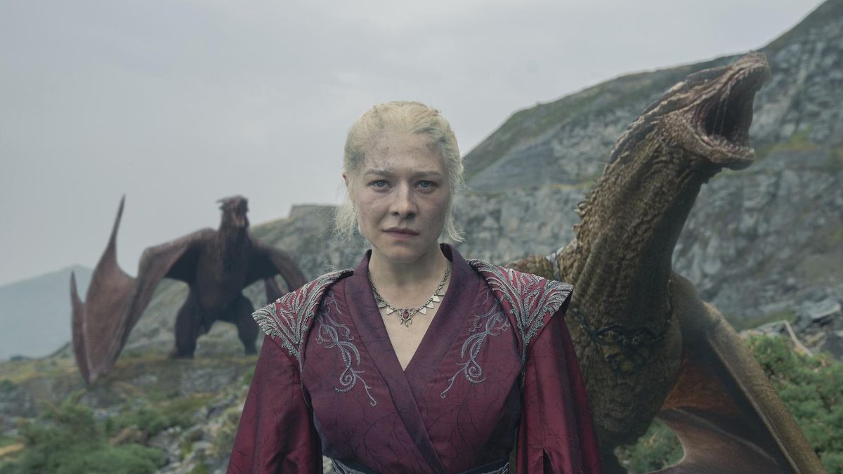 Rhaenyra Targaryen, en una de las imágenes más icónicas de la temporada 2 de 'La casa del dragón'