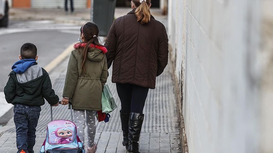 La pobreza afecta a uno de cada tres niños, niñas y adolescentes de Castilla-La Mancha