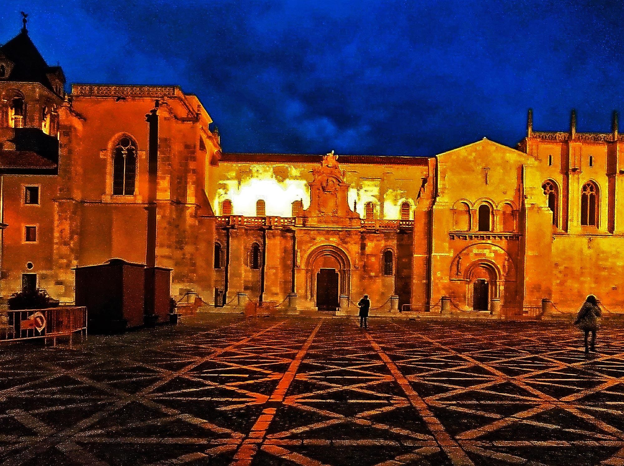 La Basílica de San Isidoro acogió las Cortes de León de 1188, que el Reino de España considera la 'Cuna del Parlamentarismo¡.