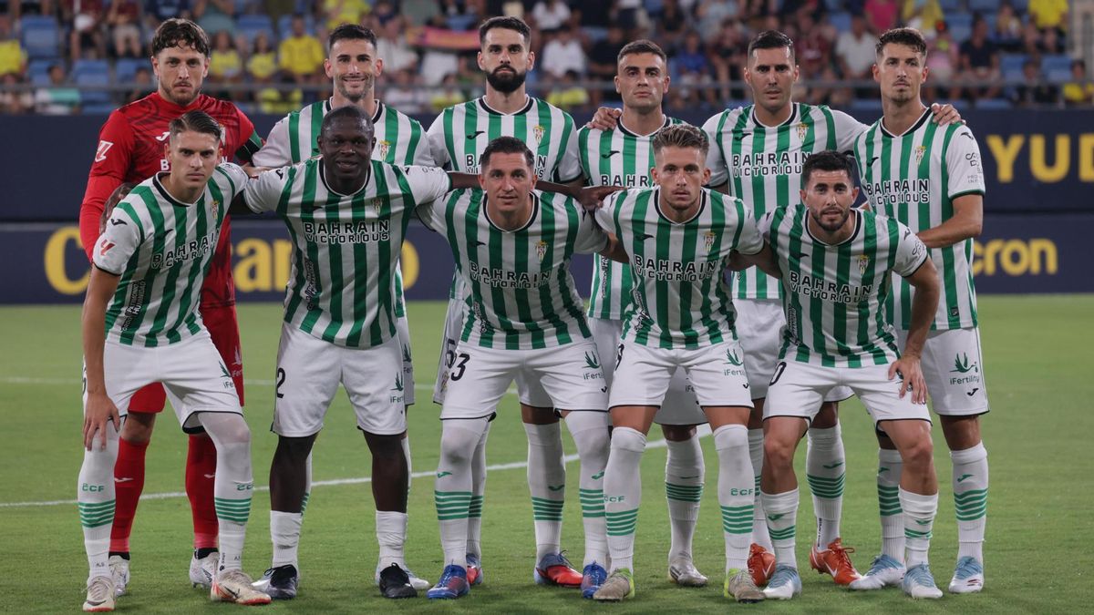 Las imágenes del Córdoba CF - Cádiz CF del Trofeo Carranza
