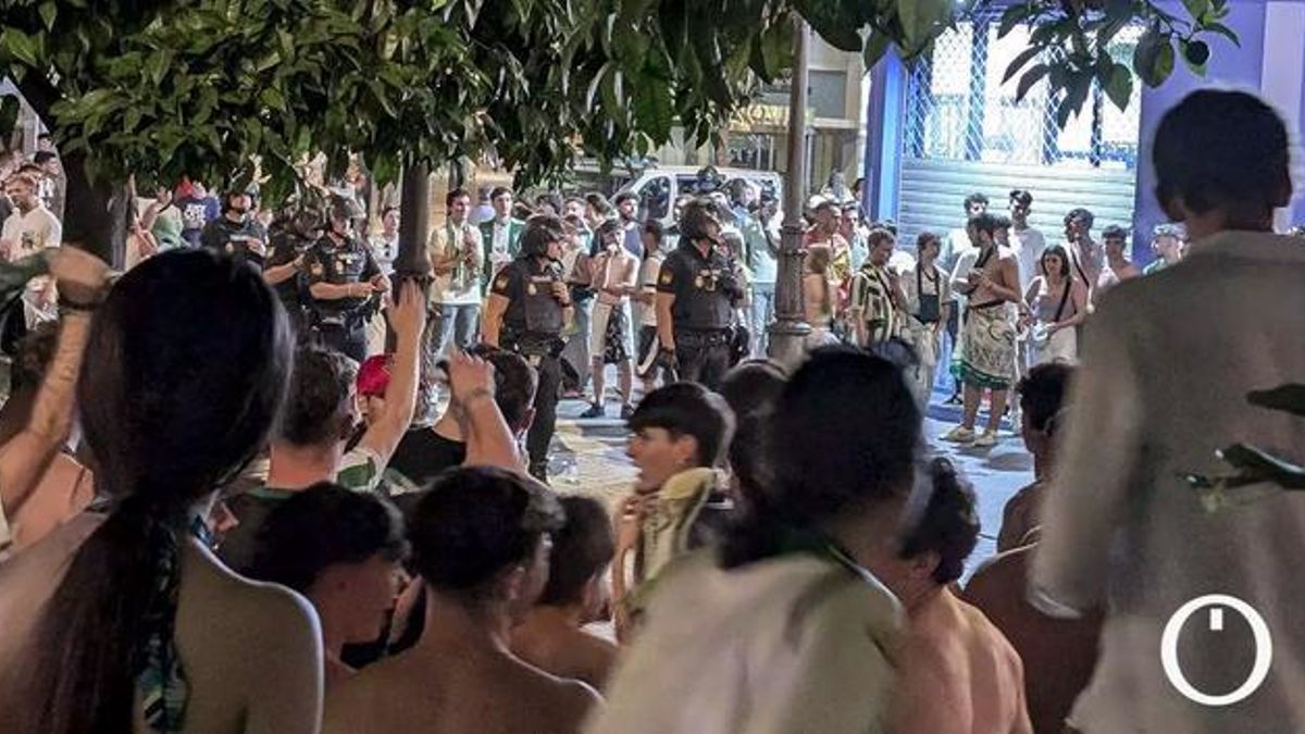 Imagen de las cargas policiales.