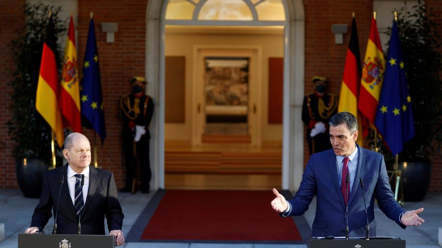 Sánchez y Scholz muestran la nueva “sintonía” de España y Alemania pese a discrepancias en debates que marcarán el futuro de la UE