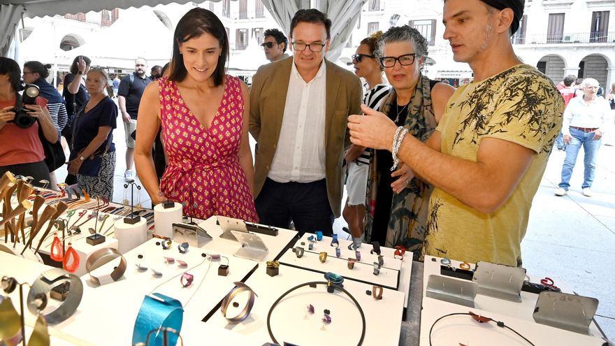 Inauguración de la XV Feria de Artesanía de Santander