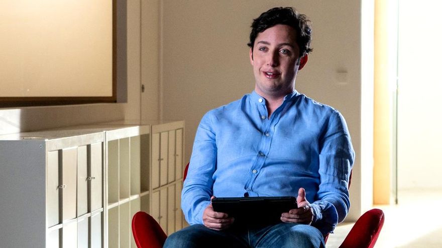 Netflix anuncia una docuserie sobre el 'Pequeño Nicolás', que ya tiene fecha de estreno y tráiler