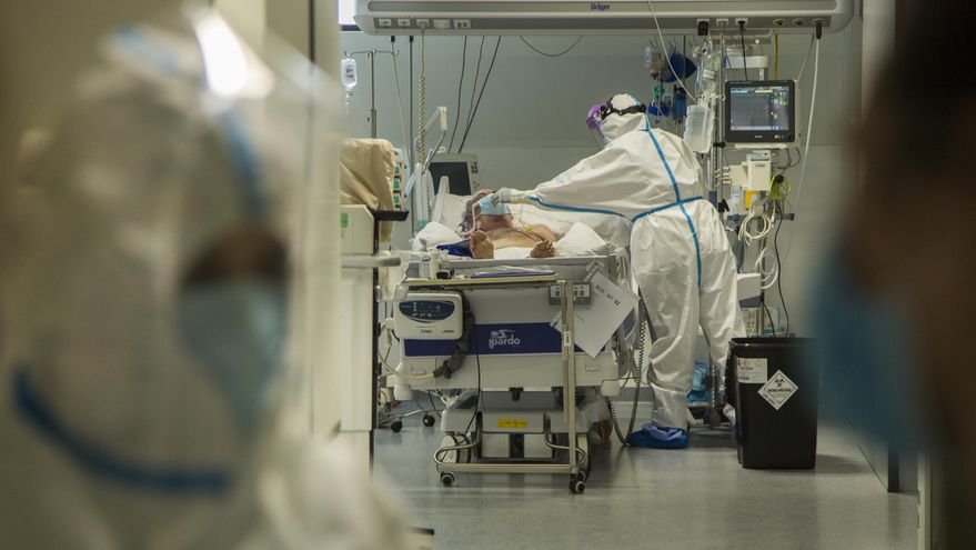 Cantabria supera el centenar de ingresados por COVID y alcanza los 322 casos por cada 100.000 habitantes