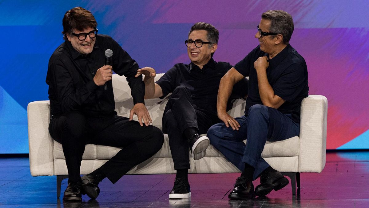 Raúl Cimas, Berto Romero y Buenafuente, en 'Futuro Imperfecto'