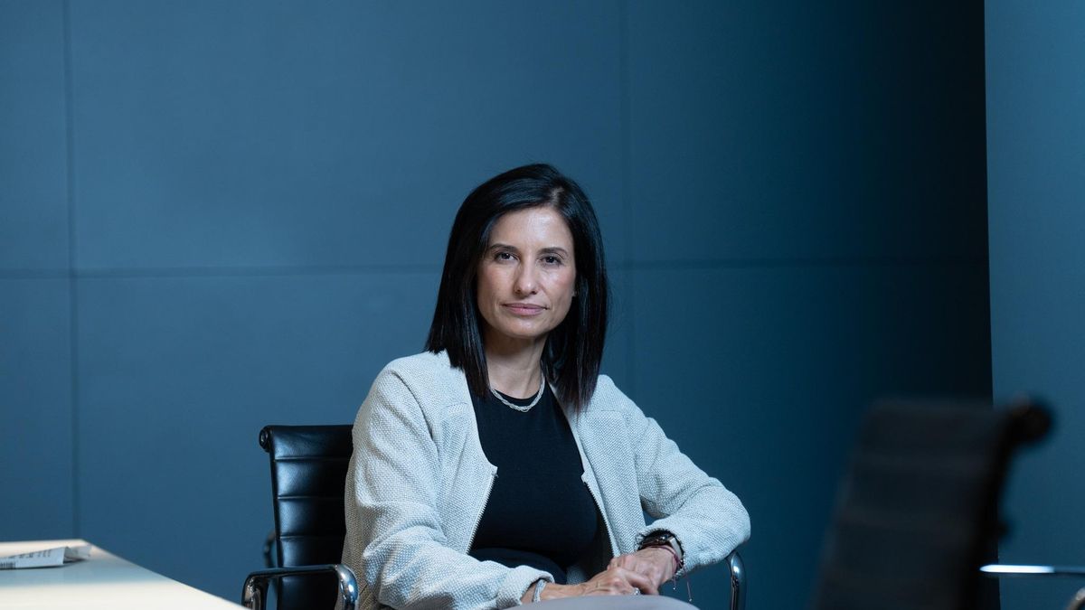 Lola García durante la entrevista