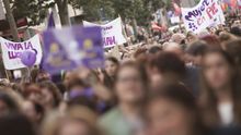 Muchas mujeres acudieron a la cita convocada por la Plataforma Feminista 8M