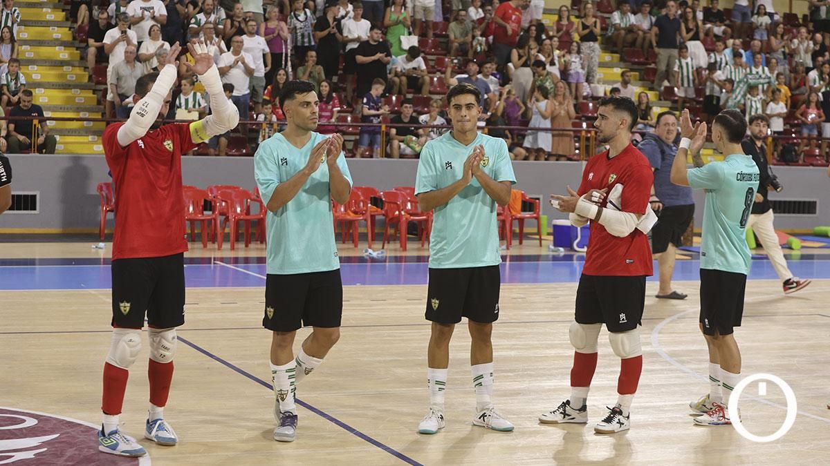 El partido amistoso del Córdoba Patrimonio contra el Jaén FS, en imágenes