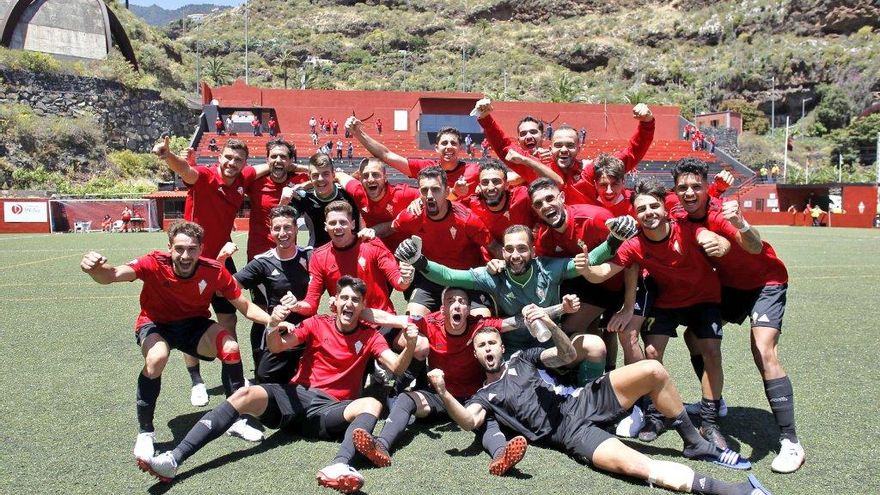 El Mensajero y el San Fernando, campeones de los subgrupos de la Tercera División canaria
