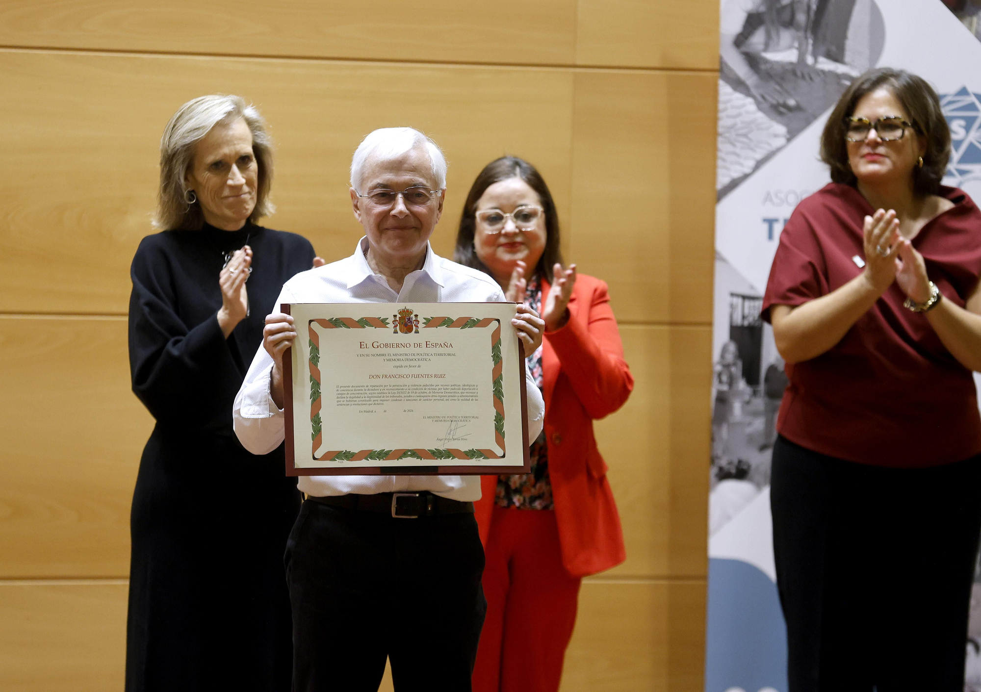 Acto de reconocimiento y reparación a represaliados por el franquismo y deportados a campos nazis