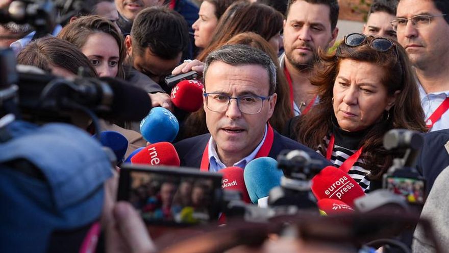 Miguel Ángel Gallardo atribuye su imputación a "una mentira de la ultraderecha"