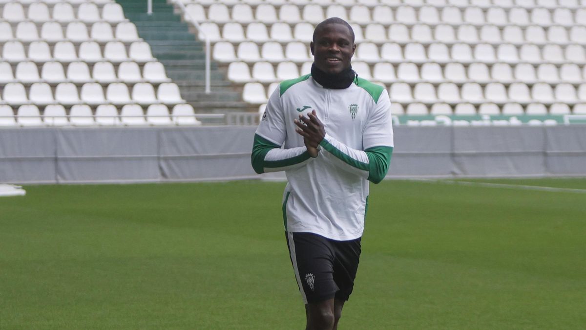 Fomeyem haciendo carrera