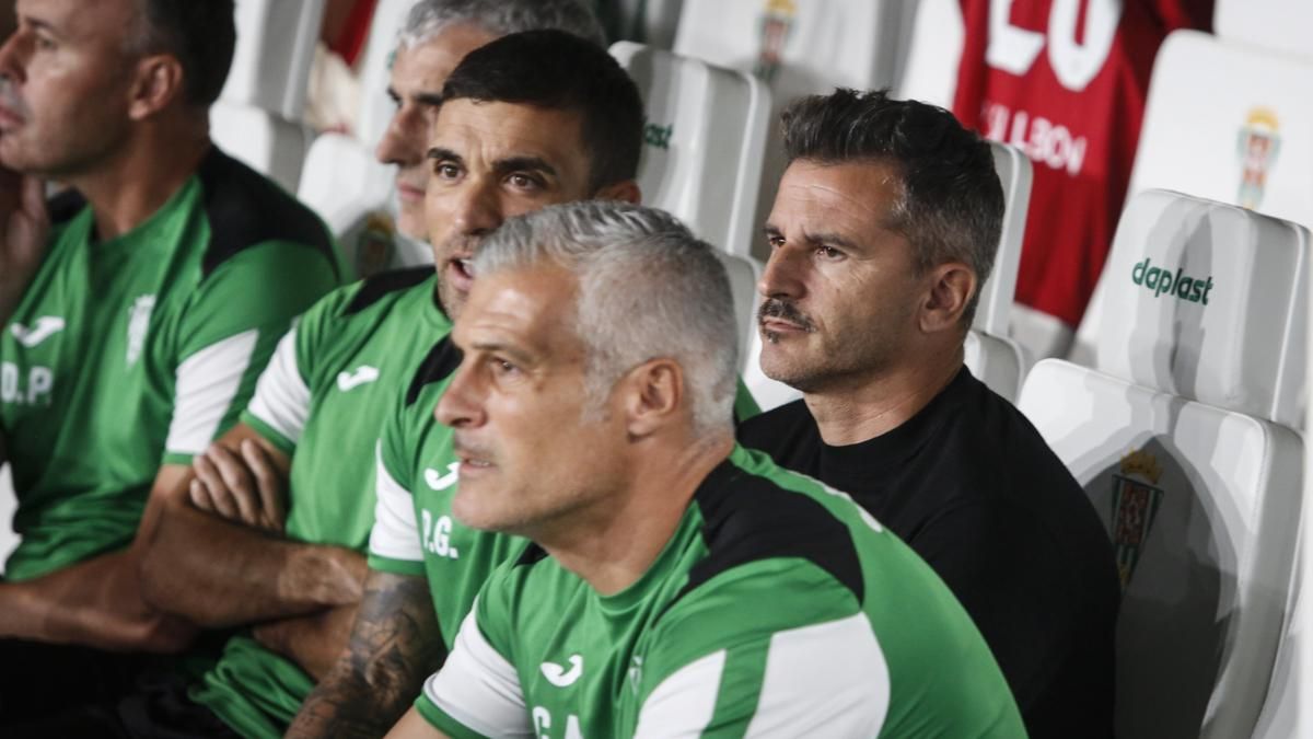 Iván Ania deja atrás a Escalante: nadie estuvo tanto tiempo seguido en el banquillo del Córdoba CF