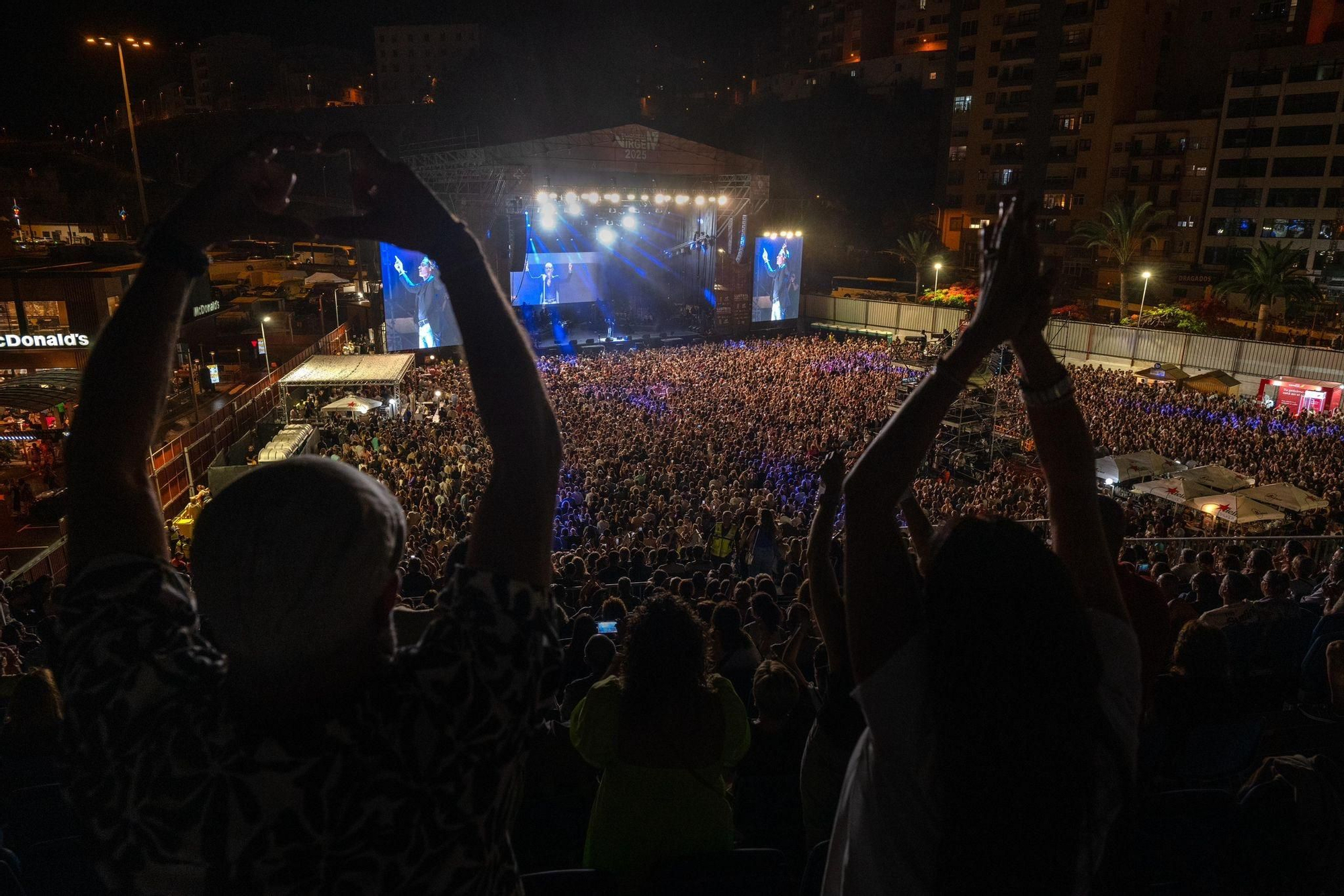 La Palma pidió salsa y reggaetón: Lustral Fest reunió 16.000 asistentes este fin de semana. SAÚL SANTOS 