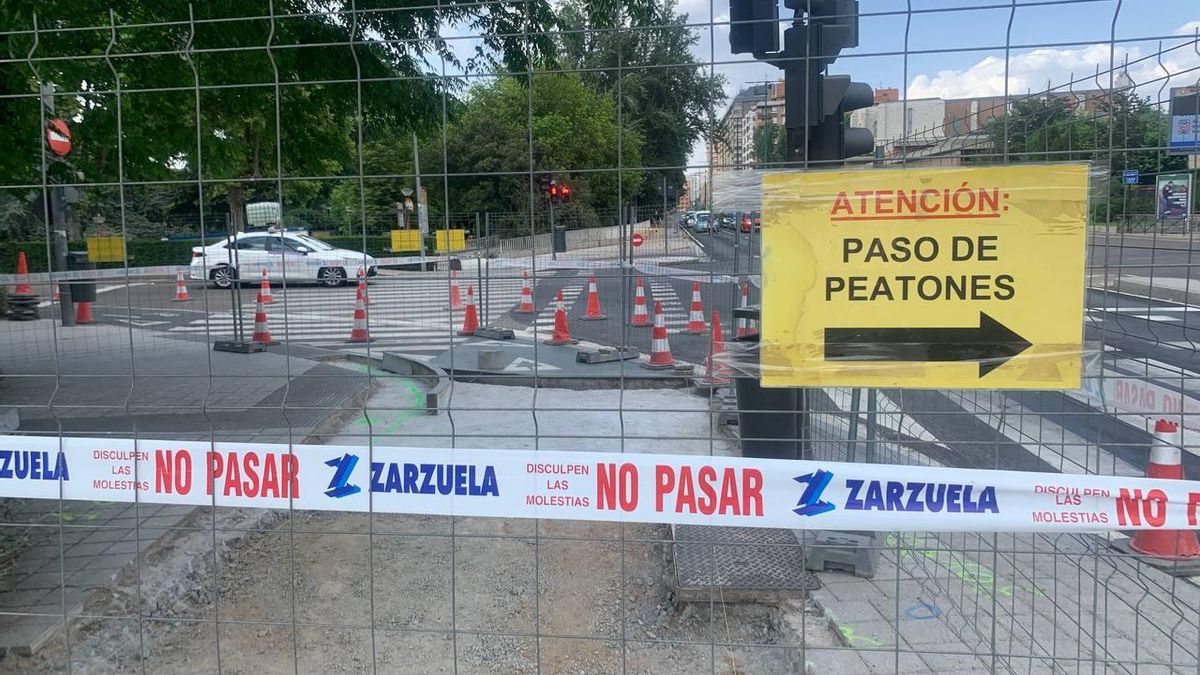 Carril bici del paseo de Isabel la Católica de Valladolid en obras.