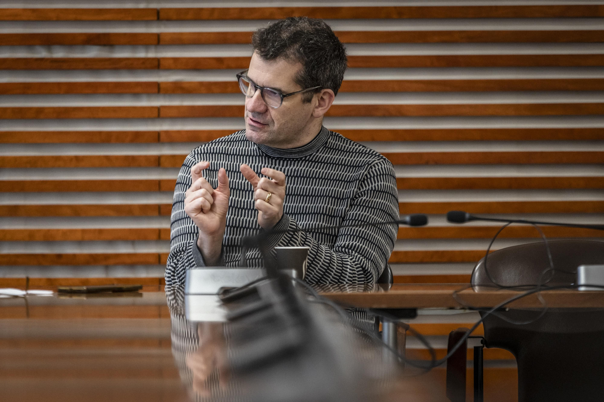 Oriol Vinyals, durante la entrevista con elDiario.es en el rectorado de la UPC
