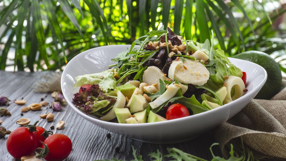 How Diet and the MIND Diet Protect Your Brain From Aging and Dementia