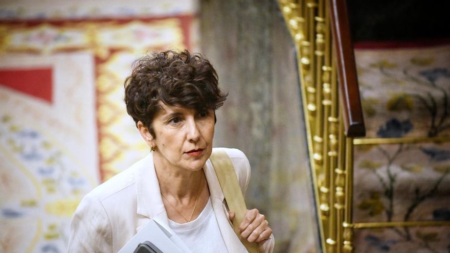 La portavoz del PNV en el Congreso, Maribel Vaquero, durante una sesión plenaria del Congreso de los Diputados.