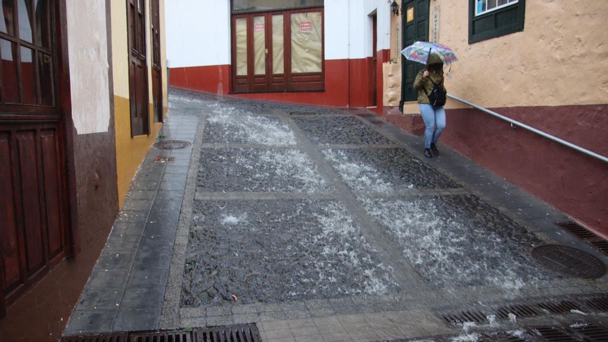 Image de archivo de una jornada de lluvias. JOSÉ AYUT
