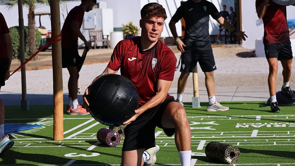 Las imágenes del primer entrenamiento del Córdoba CF en Montecastillo