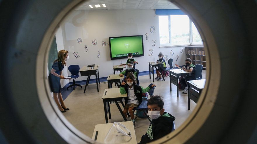 Turquía empieza el curso escolar con PCR obligatorio para los no vacunados EFE/EPA/STR/Archivo