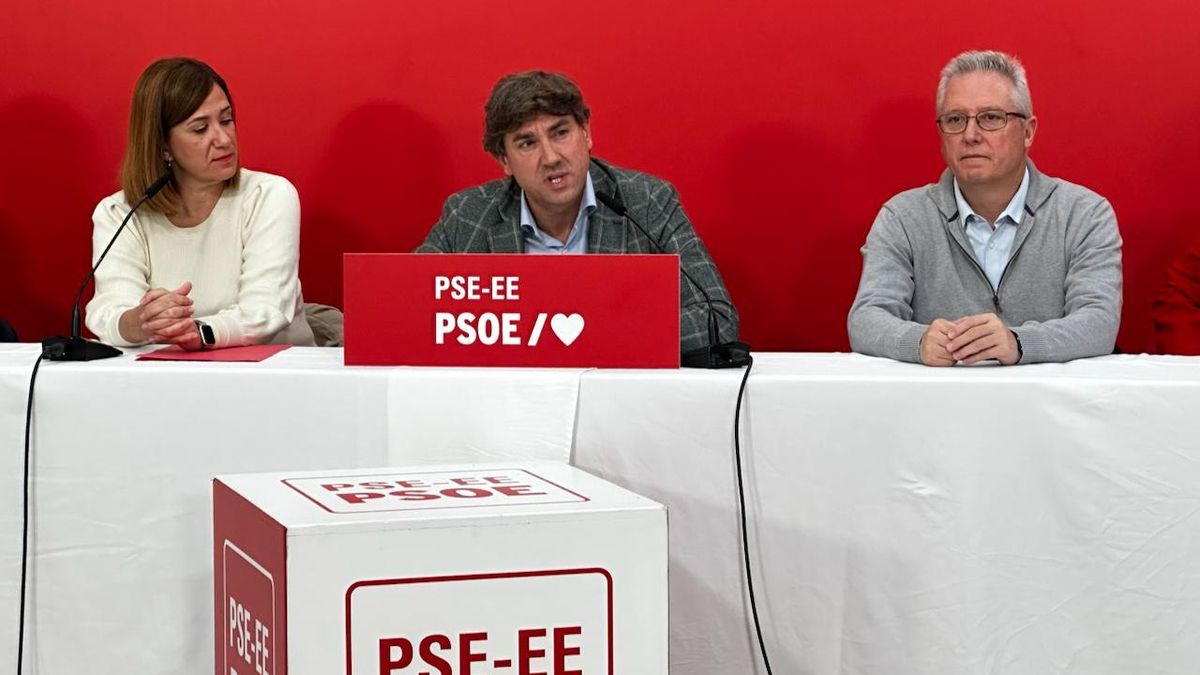 Eneko Andueza dice que el PSE-EE puede pactar "con todos" y pide al PNV que no caiga en el "nerviosismo"