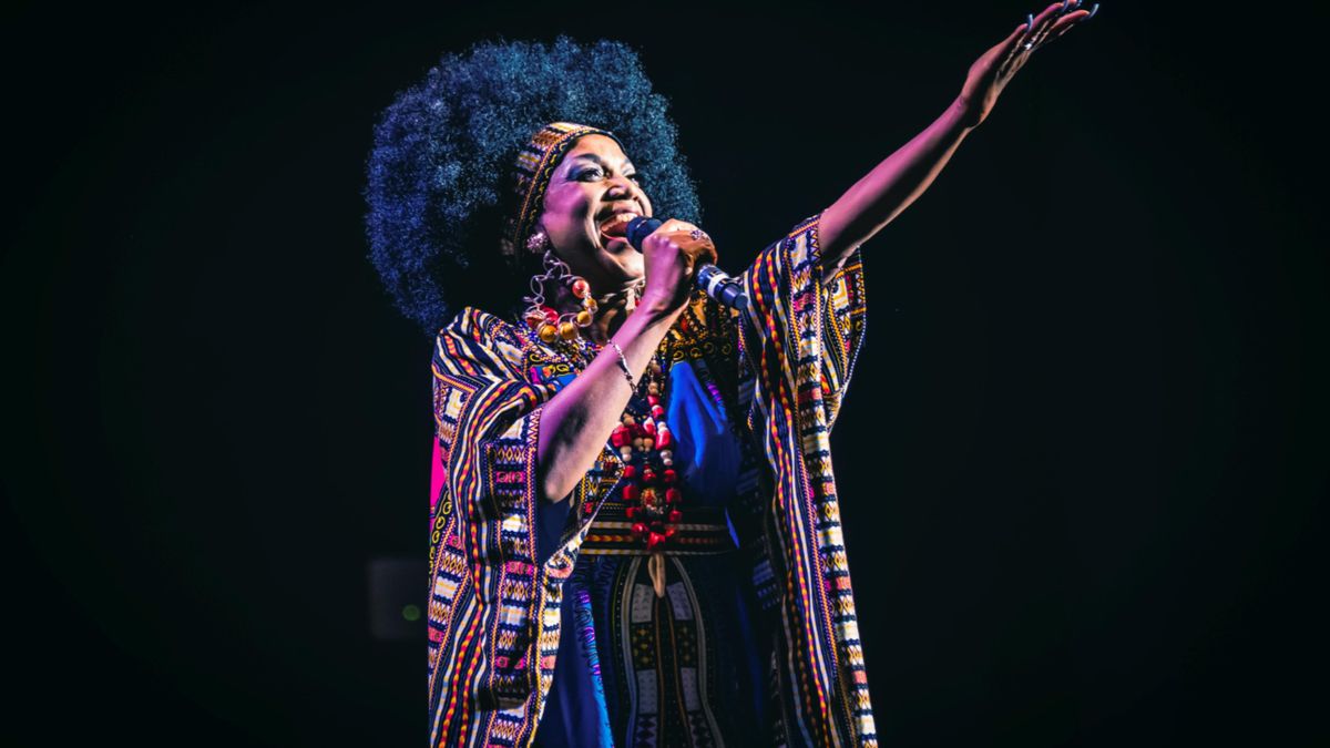 Lucrecia cerrará los Veranos de la Villa con un tributo a Celia Cruz