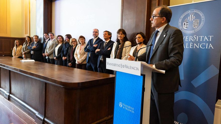 La Universitat de València entra en el conflicto educativo y le pide al Consell que alcance acuerdos con los docentes