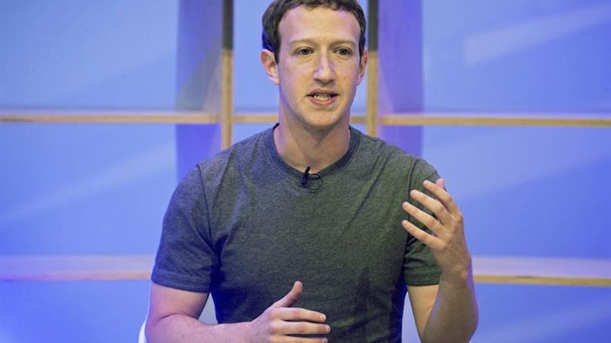 Zuckerberg critica a los que quieren construir muros y frenar la inmigración