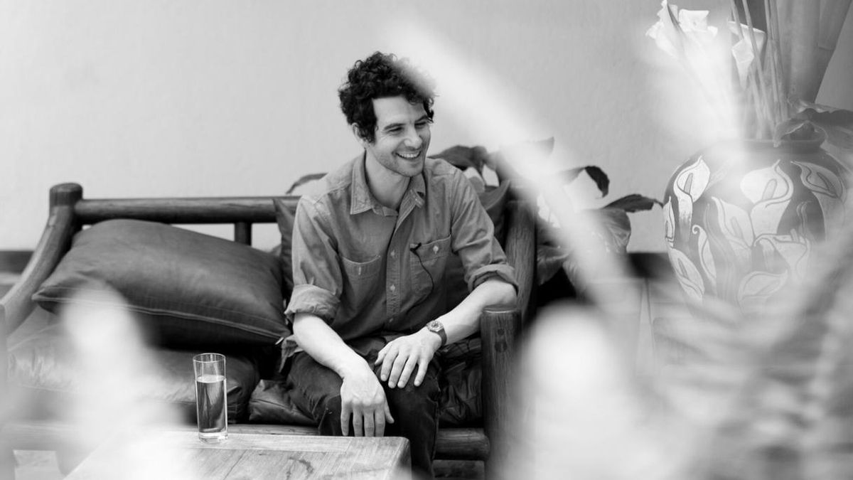 La 13º edición de Punto de Vista rendirá homenaje a la obra y la figura del artista Jonathan Schwartz