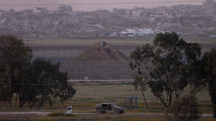 El Ejército israelí ha arrasado el perímetro de Gaza y ha creado una "zona muerta" de un kilómetro en tierra palestina