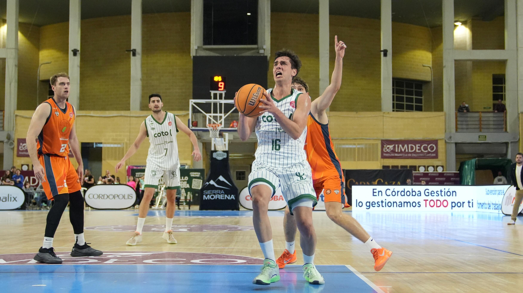 Coto Córdoba CB - Morón