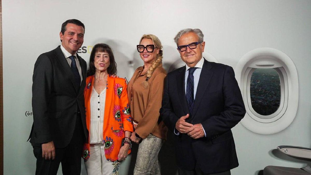 Fuentes y Bellido, en Barcelona, en la presentación de Vueling.