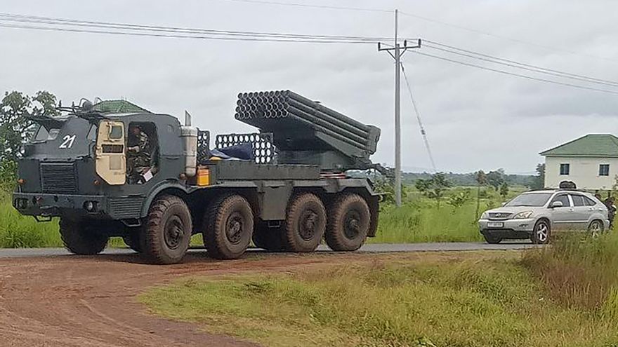 Tailandia y Camboya intercambian ataques tras semanas de tensiones en la frontera