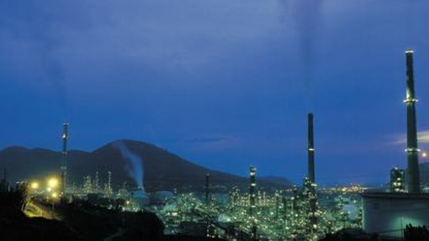 Petronor: 19 vertidos en Muskiz en una década y apenas 5.200 euros en sanciones